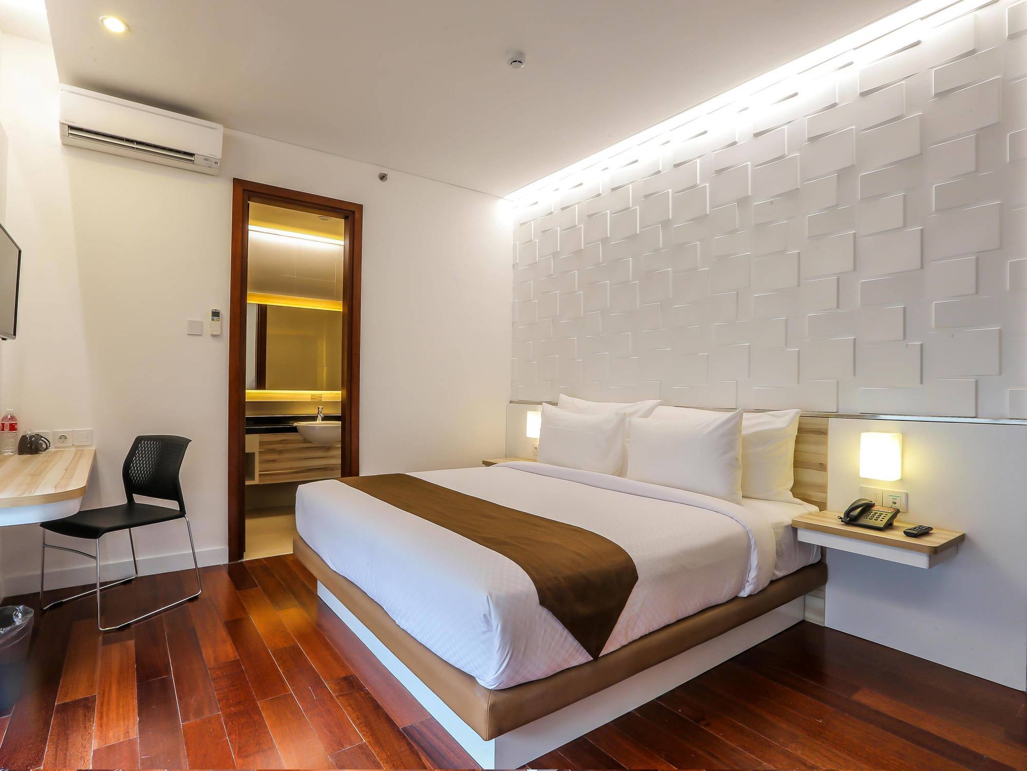 Alimar Hotel Malang Eksteriør billede